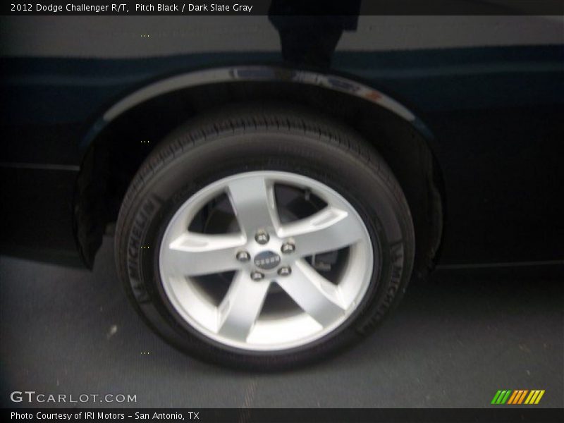 Pitch Black / Dark Slate Gray 2012 Dodge Challenger R/T