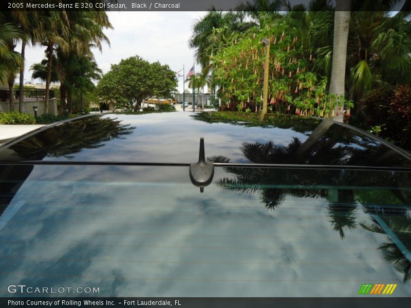 Black / Charcoal 2005 Mercedes-Benz E 320 CDI Sedan