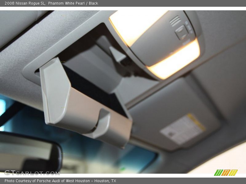 Phantom White Pearl / Black 2008 Nissan Rogue SL