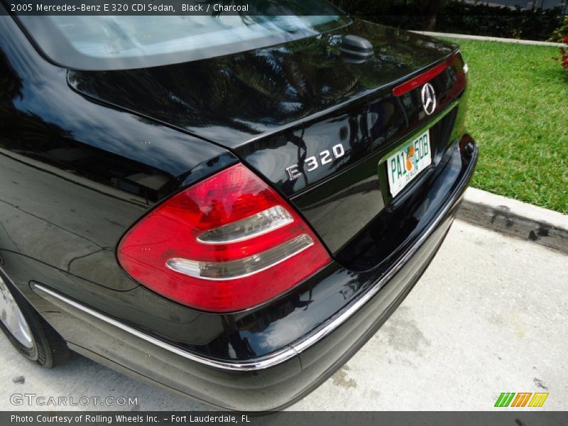 Black / Charcoal 2005 Mercedes-Benz E 320 CDI Sedan