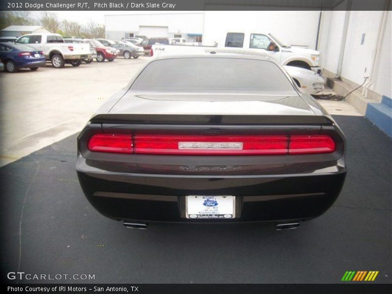 Pitch Black / Dark Slate Gray 2012 Dodge Challenger R/T