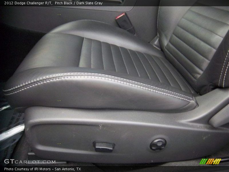 Pitch Black / Dark Slate Gray 2012 Dodge Challenger R/T