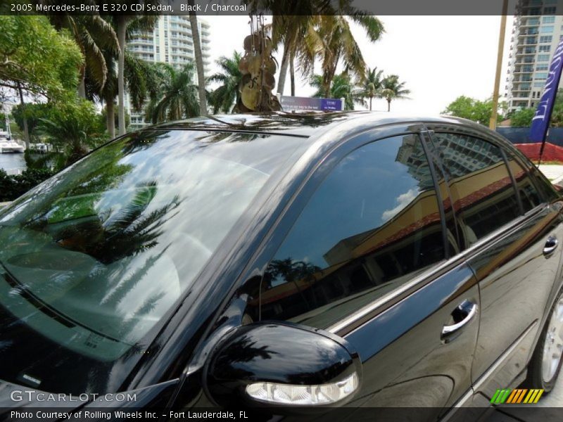 Black / Charcoal 2005 Mercedes-Benz E 320 CDI Sedan
