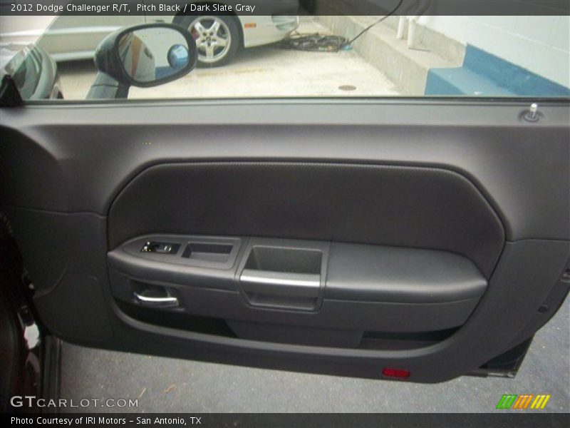 Pitch Black / Dark Slate Gray 2012 Dodge Challenger R/T