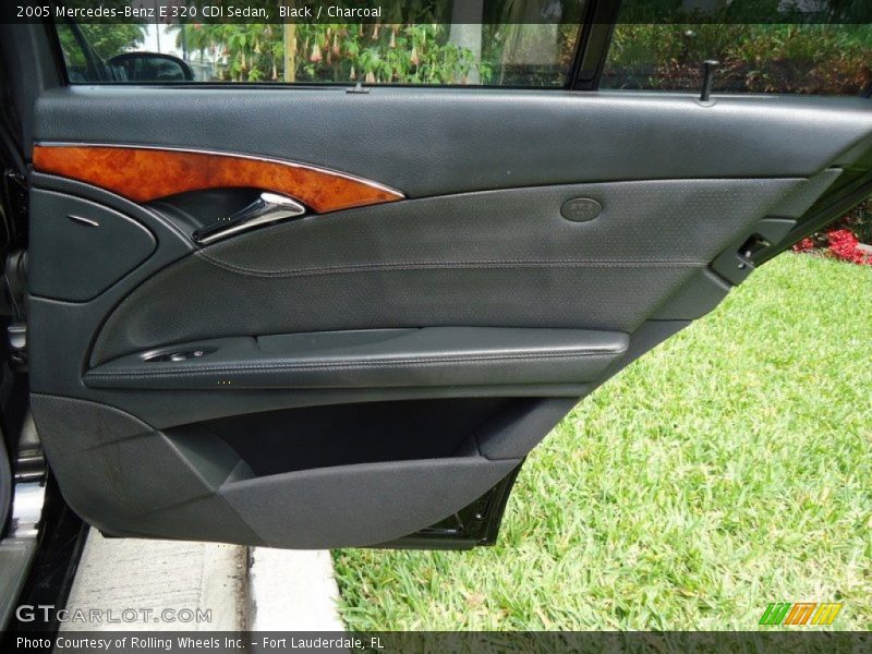 Black / Charcoal 2005 Mercedes-Benz E 320 CDI Sedan