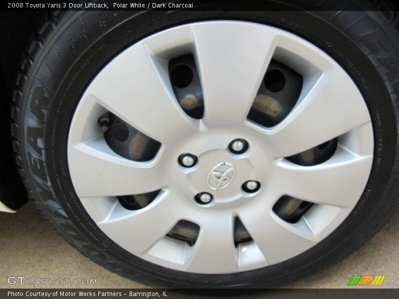 Polar White / Dark Charcoal 2008 Toyota Yaris 3 Door Liftback