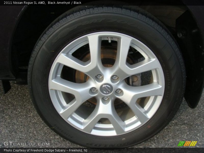  2011 Rogue SL AWD Wheel