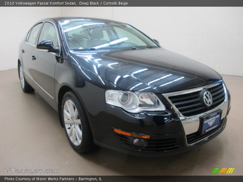 Deep Black / Cornsilk Beige 2010 Volkswagen Passat Komfort Sedan