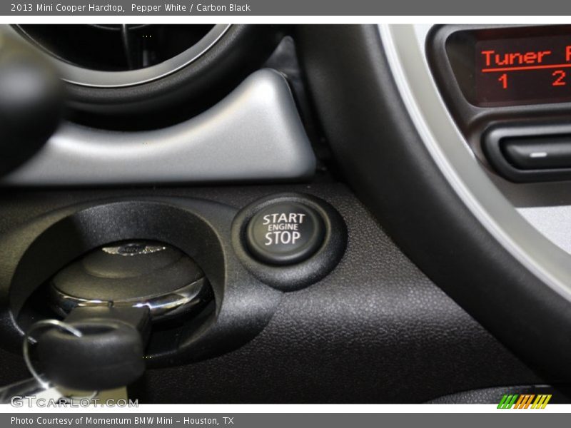 Pepper White / Carbon Black 2013 Mini Cooper Hardtop