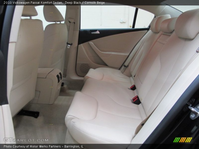 Deep Black / Cornsilk Beige 2010 Volkswagen Passat Komfort Sedan
