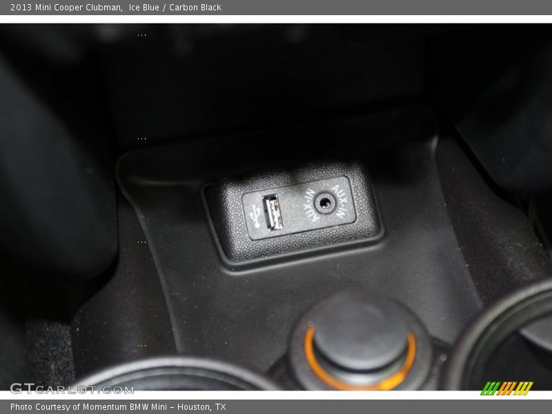 Ice Blue / Carbon Black 2013 Mini Cooper Clubman