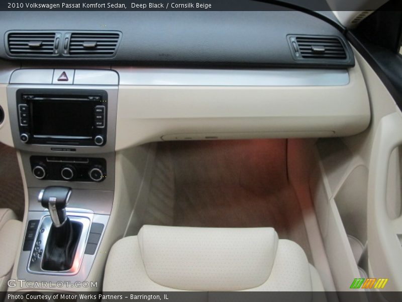 Deep Black / Cornsilk Beige 2010 Volkswagen Passat Komfort Sedan