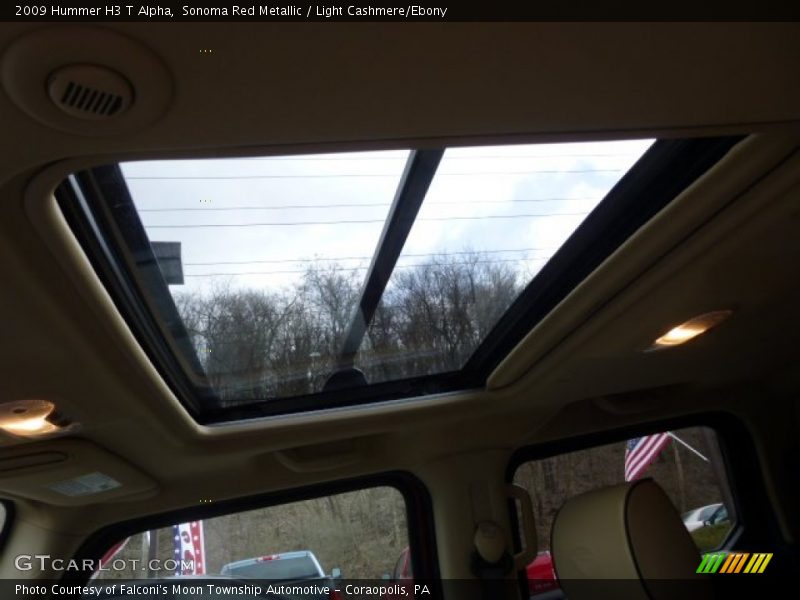 Sunroof of 2009 H3 T Alpha
