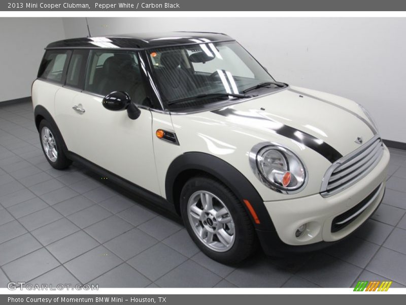 Pepper White / Carbon Black 2013 Mini Cooper Clubman