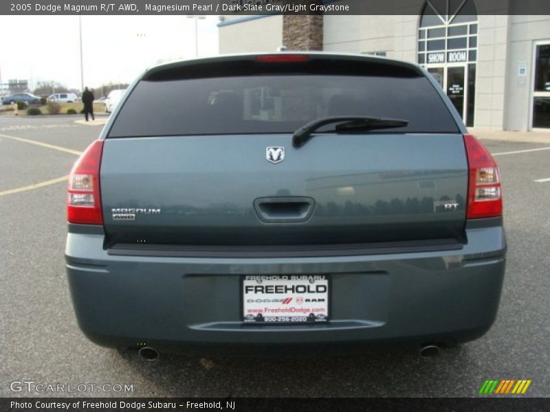 Magnesium Pearl / Dark Slate Gray/Light Graystone 2005 Dodge Magnum R/T AWD