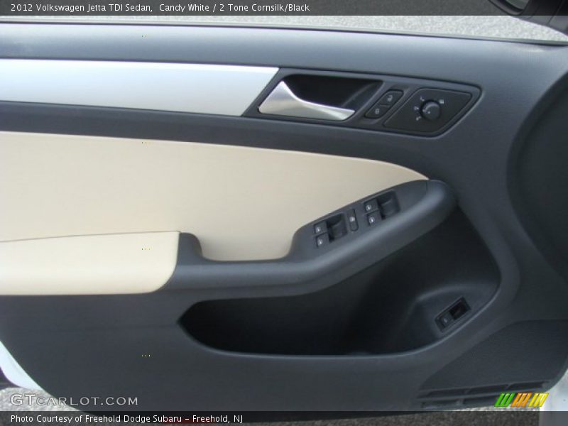 Candy White / 2 Tone Cornsilk/Black 2012 Volkswagen Jetta TDI Sedan