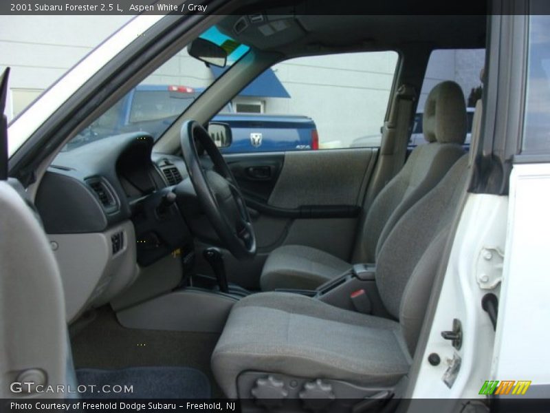  2001 Forester 2.5 L Gray Interior