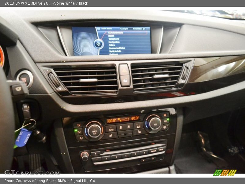 Alpine White / Black 2013 BMW X1 sDrive 28i