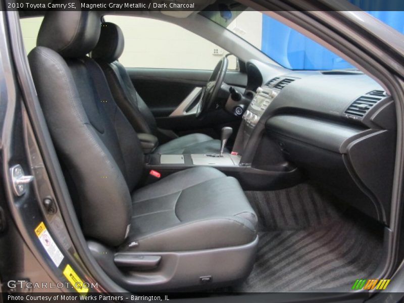 Magnetic Gray Metallic / Dark Charcoal 2010 Toyota Camry SE