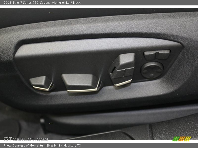Alpine White / Black 2013 BMW 7 Series 750i Sedan
