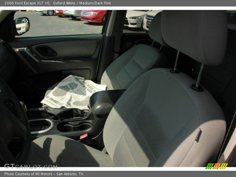 Oxford White / Medium/Dark Flint 2006 Ford Escape XLT V6