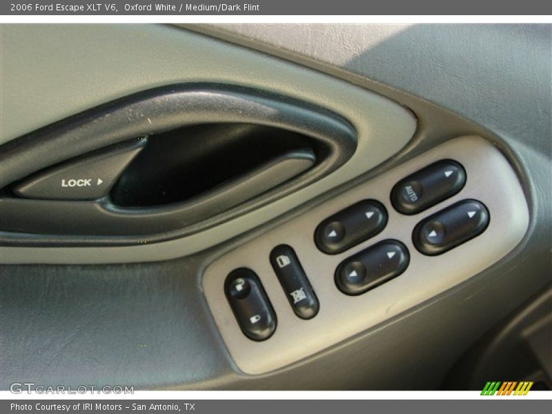 Oxford White / Medium/Dark Flint 2006 Ford Escape XLT V6