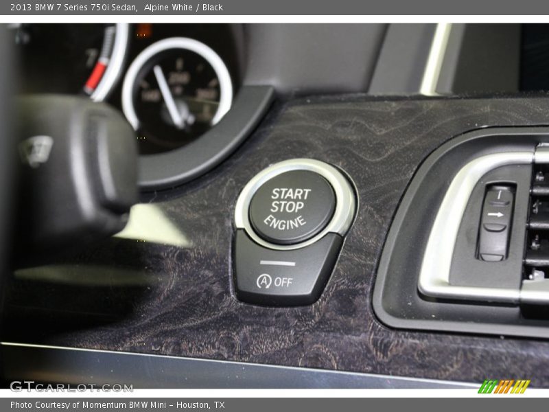 Alpine White / Black 2013 BMW 7 Series 750i Sedan