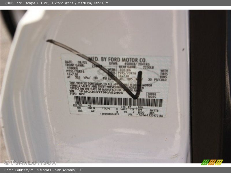 Oxford White / Medium/Dark Flint 2006 Ford Escape XLT V6