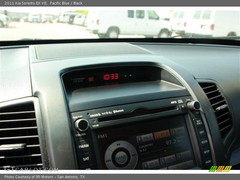 Pacific Blue / Black 2011 Kia Sorento EX V6