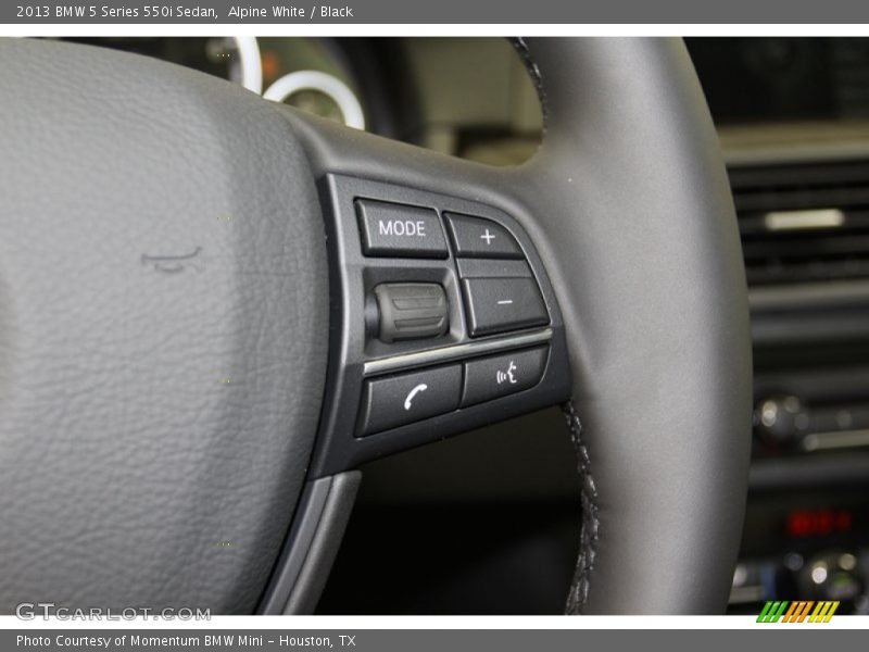 Alpine White / Black 2013 BMW 5 Series 550i Sedan