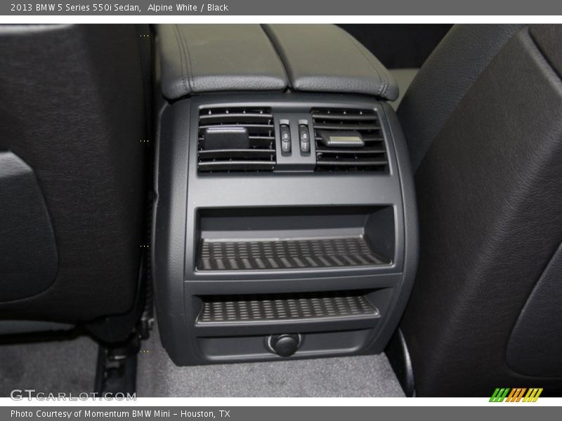 Alpine White / Black 2013 BMW 5 Series 550i Sedan