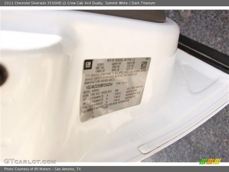 Summit White / Dark Titanium 2011 Chevrolet Silverado 3500HD LS Crew Cab 4x4 Dually