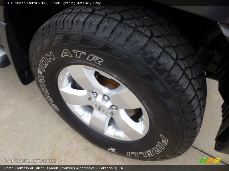 Silver Lightning Metallic / Gray 2010 Nissan Xterra S 4x4