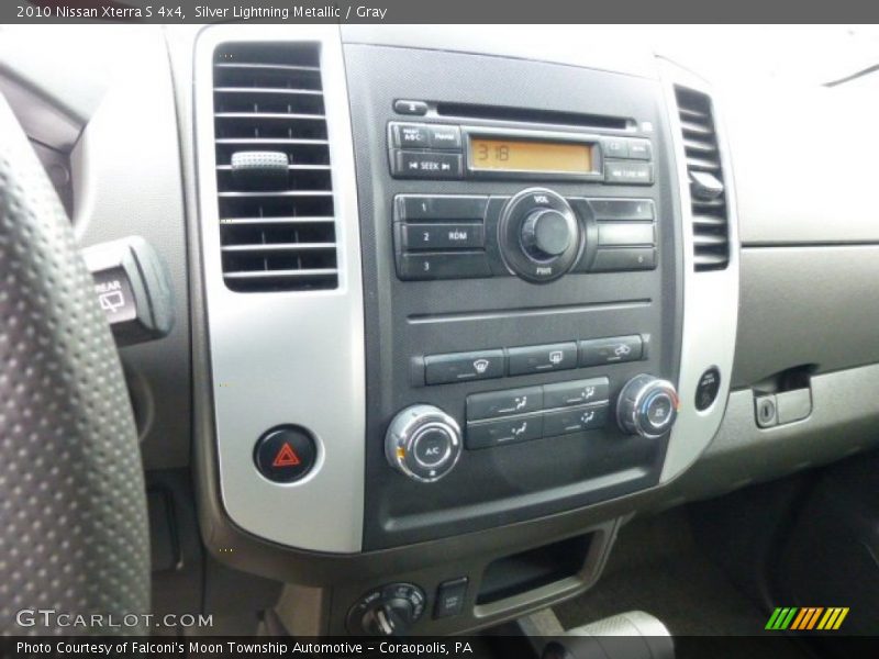Silver Lightning Metallic / Gray 2010 Nissan Xterra S 4x4