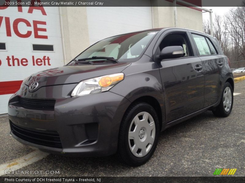 Magnetic Gray Metallic / Charcoal Gray 2009 Scion xD