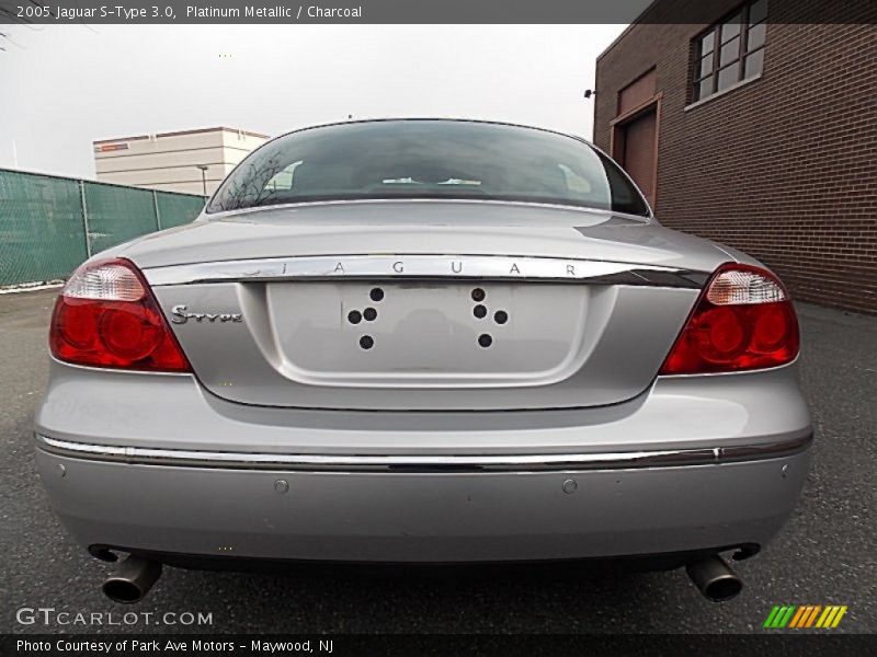 Platinum Metallic / Charcoal 2005 Jaguar S-Type 3.0