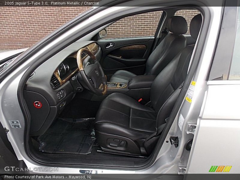 Platinum Metallic / Charcoal 2005 Jaguar S-Type 3.0