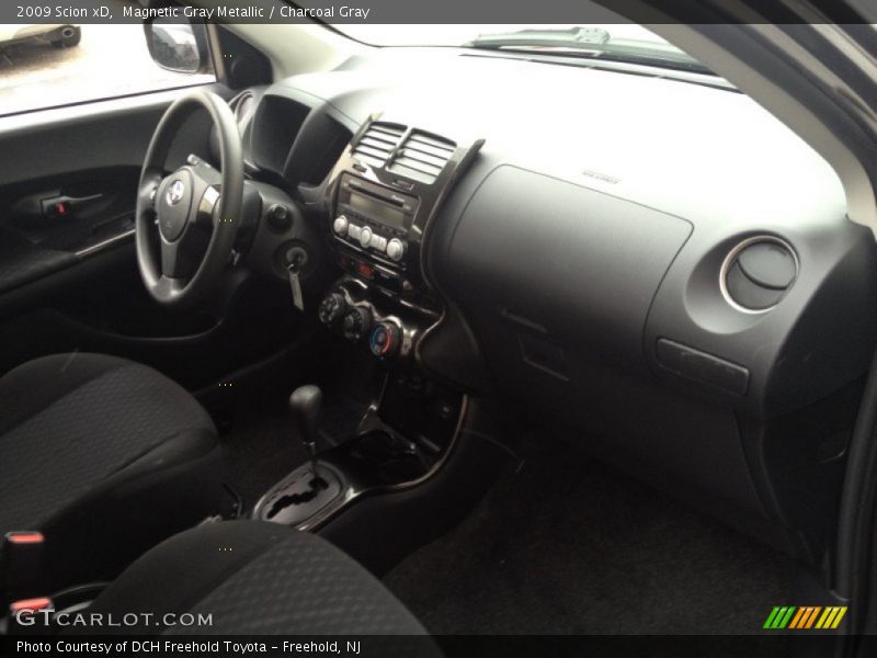 Magnetic Gray Metallic / Charcoal Gray 2009 Scion xD