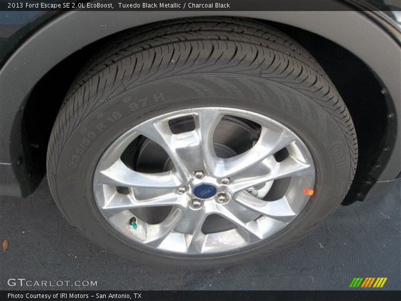 Tuxedo Black Metallic / Charcoal Black 2013 Ford Escape SE 2.0L EcoBoost