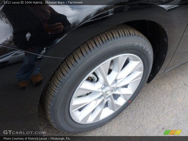 Obsidian Black / Parchment 2013 Lexus ES 300h Hybrid