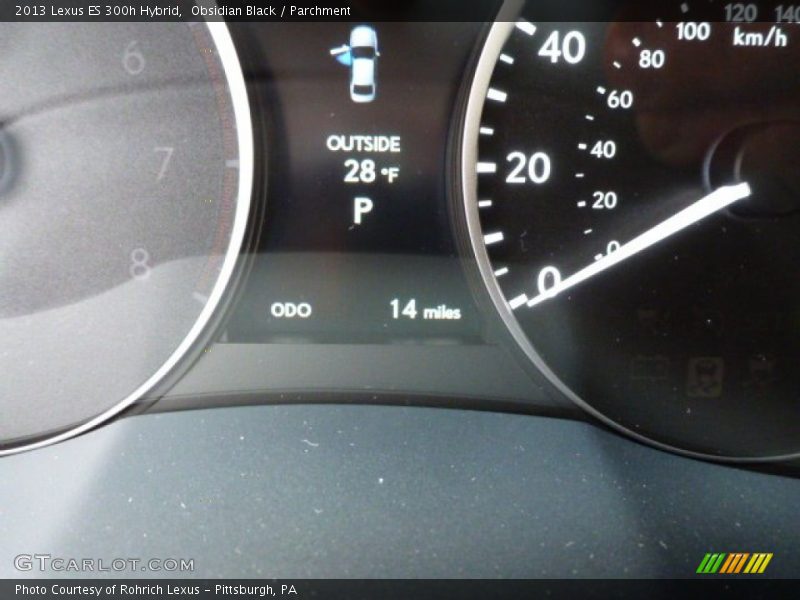 Obsidian Black / Parchment 2013 Lexus ES 300h Hybrid