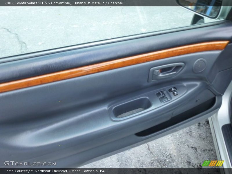 Door Panel of 2002 Solara SLE V6 Convertible