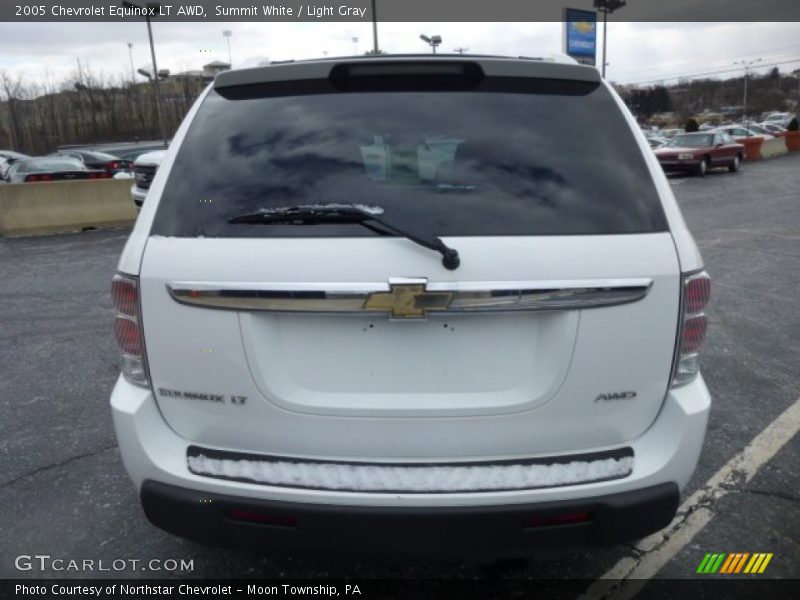Summit White / Light Gray 2005 Chevrolet Equinox LT AWD