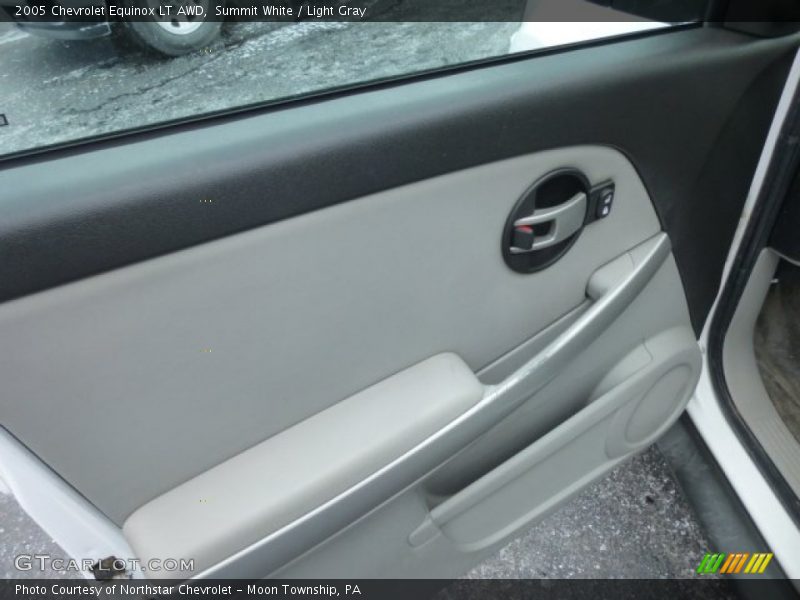 Summit White / Light Gray 2005 Chevrolet Equinox LT AWD