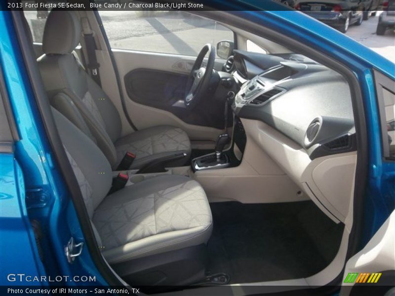 Blue Candy / Charcoal Black/Light Stone 2013 Ford Fiesta SE Sedan