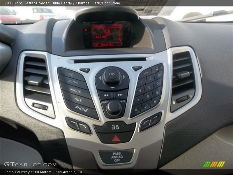 Blue Candy / Charcoal Black/Light Stone 2013 Ford Fiesta SE Sedan