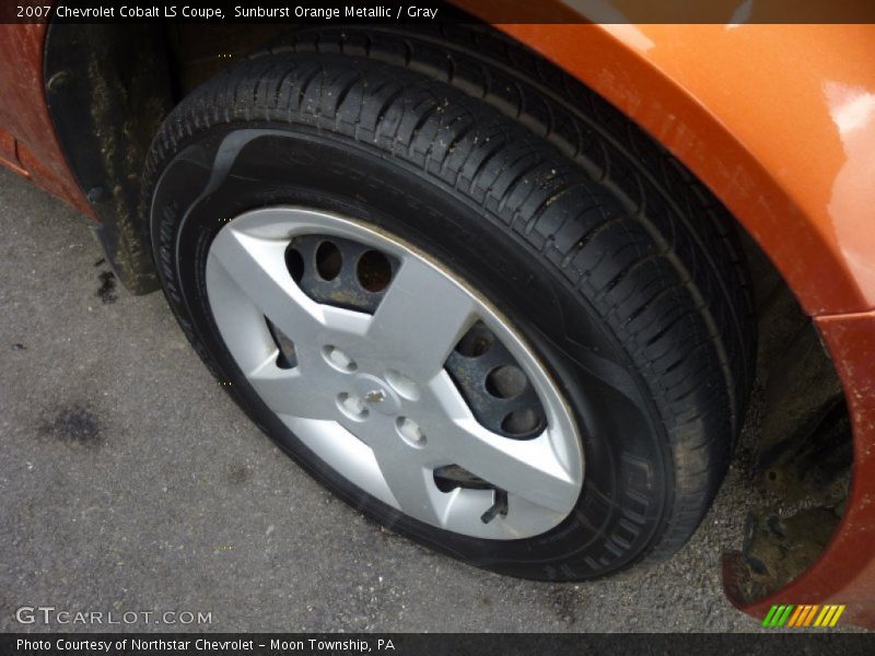 Sunburst Orange Metallic / Gray 2007 Chevrolet Cobalt LS Coupe