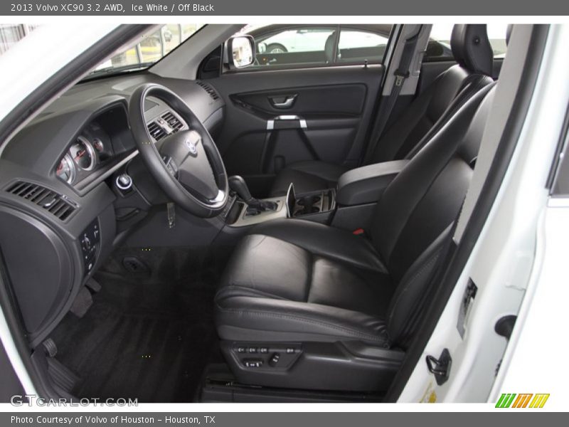 Ice White / Off Black 2013 Volvo XC90 3.2 AWD