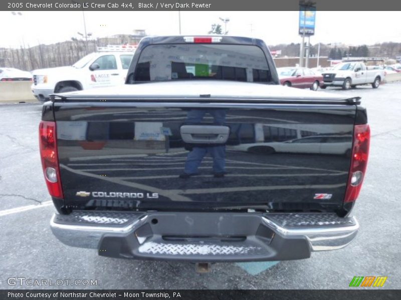 Black / Very Dark Pewter 2005 Chevrolet Colorado LS Crew Cab 4x4