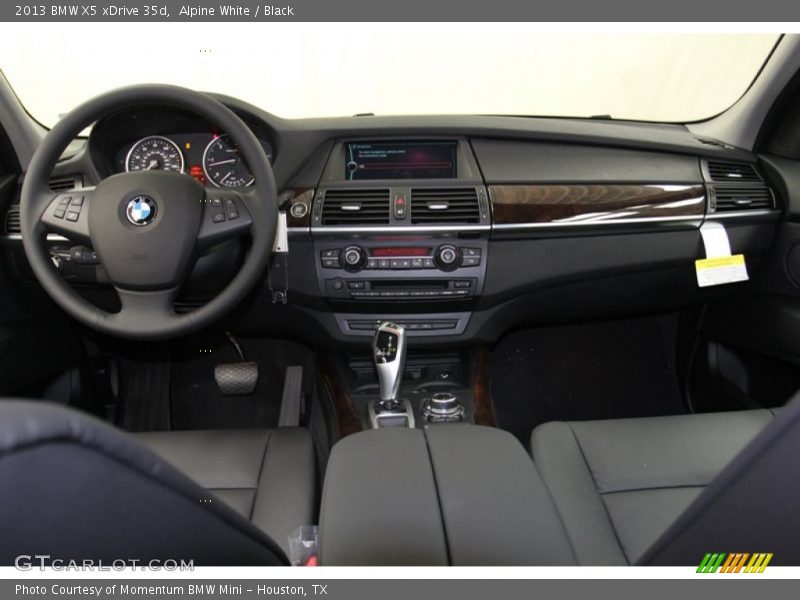 Alpine White / Black 2013 BMW X5 xDrive 35d